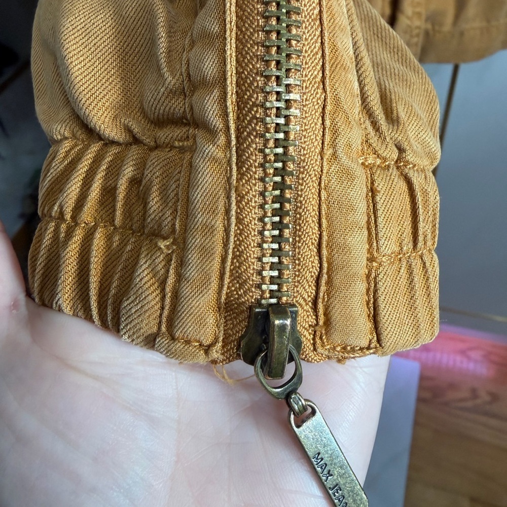 Max Jeans Women's Tan Full Zip Tencel Safari Utility Jacket
 #0018 - Picture 5 of 7